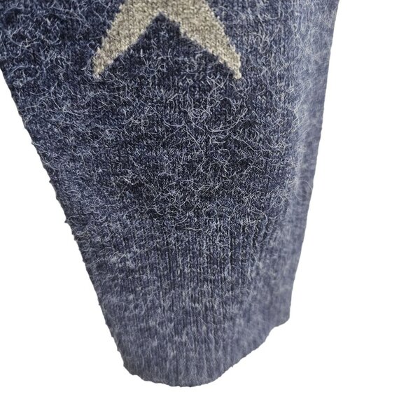 Color Eighteen Womens Sweater, blue sweater  with gray stars in Size M - Picture 4 of 9